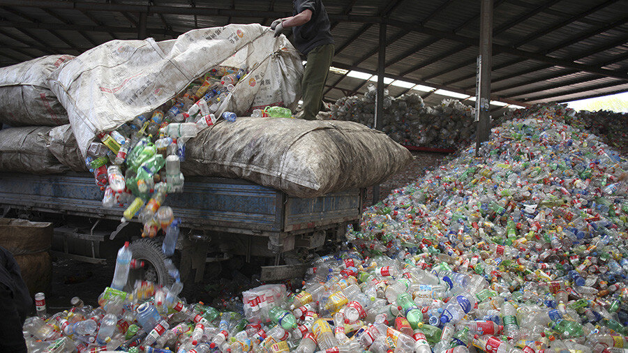 موافقان و مخالفان پیمان منع استفاده از پلاستیک