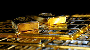 کاهش ۰.۵ درصد قیمت هر اونس طلا