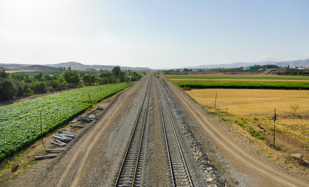 راه‌آهن رشت-آستارا ۲۰ میلیارد دلار ارزآوری دارد