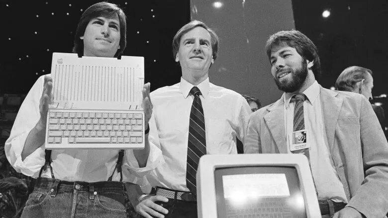 فروش اولین رایانه اپل به قیمت ۴۰۰ هزار دلار