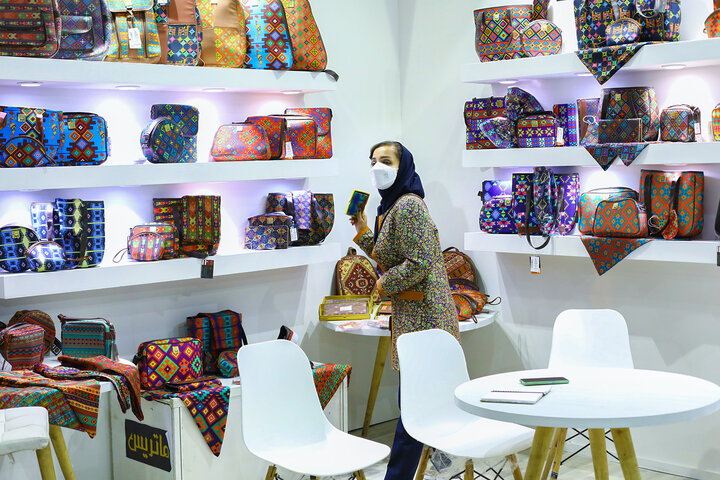 بیست و هفتمین نمایشگاه بین المللی محصولات نساجی تهران