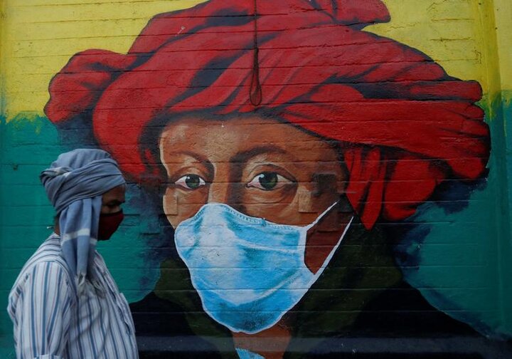 نقاشی های دیواری کرونا در سراسر جهان