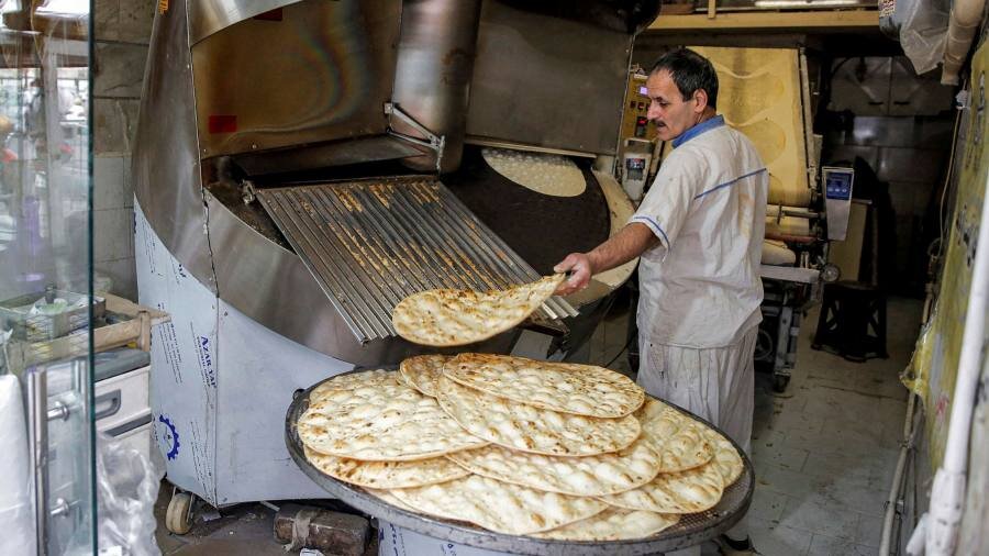 اتصال ۹۰ درصد نانوایی‌های تهران به سامانه کارتخوان هوشمند