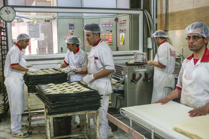 کارخانه تولید نان صنعتی